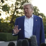 A los 79 Trump se enfrenta a una insuficiencia venosa crónica; «Goza de buena salud»