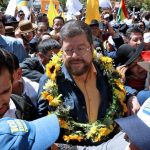 Presidenciales en Bolivia: el derechista Samuel Medina lidera; el voto nulo de Morales lleva a la reflexión