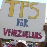 TPS: venezolanos reciben con júbilo decisión judicial que frena intento gubernamental de eliminarlo