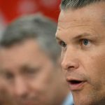 Tensión en el Caribe: Hegseth lanza ultimátum a Maduro, «la pelota está en su cancha»