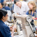 La brecha salarial de las latinas en Estados Unidos se enquista