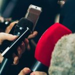 Venezuela: la tragedia del «Buddy Journalism» que elimina la búsqueda de la verdad