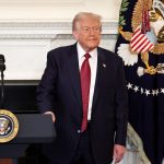 Trump piensa eliminar el tratado de libre comercio que él creó con México y Canadá