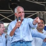 Honduras: Asfura sigue liderando elecciones con el 99.4 por ciento escrutado