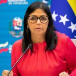 Cuando se invade se rompen relaciones; Venezuela voltea la regla diplomática y apuesta en abrir embajadas