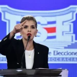 Costa Rica escoge presidente este domingo; Laura Fernández ganará fácil y podría evitar segunda ronda electoral
