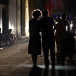 Llega a Cuba el apagón total y el retorno a las cavernas por el “plan cero combustible”