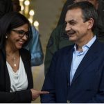 España: el Escándalo Plus Ultra une a Zapatero con «La Dama» Delcy Rodríguez