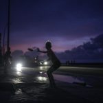 El crudo retrato de la supervivencia en Cuba cuya espera desespera