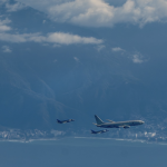 Caracas autoriza histórico sobrevuelo de aviones estadounidenses como indicador de normalización