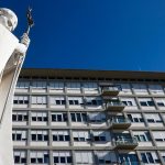 Si al Papa León XIV le fue extirpado el tumor, parece un error decir que tiene cáncer. Veamos la explicación
