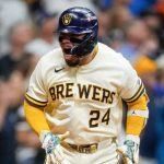 MLB: el venezolano Contreras Guia a los Cerveceros a barrer a los Dodgers en Milwaukee